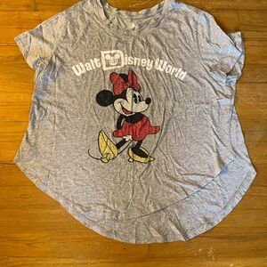 Disney Minnie Mouse Tshirt